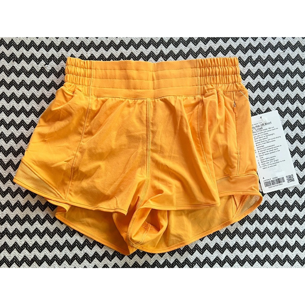 NEW Lululemon Hotty Hot HR Short 2.5” Size 4 🧡 Mango Dream (MGDM)